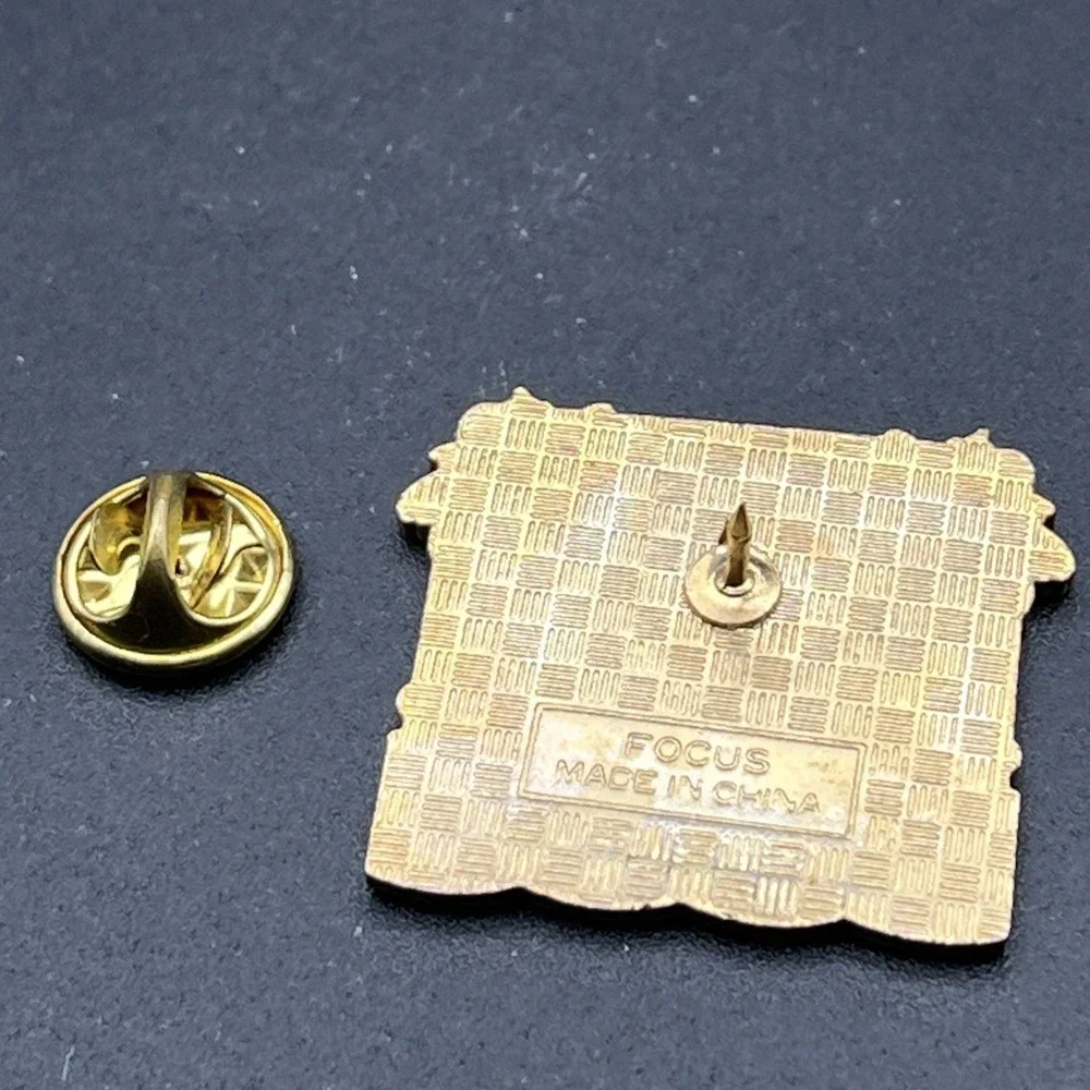 Aquarium Of The Pacific Long Beach‎ California Lapel Hat Pin